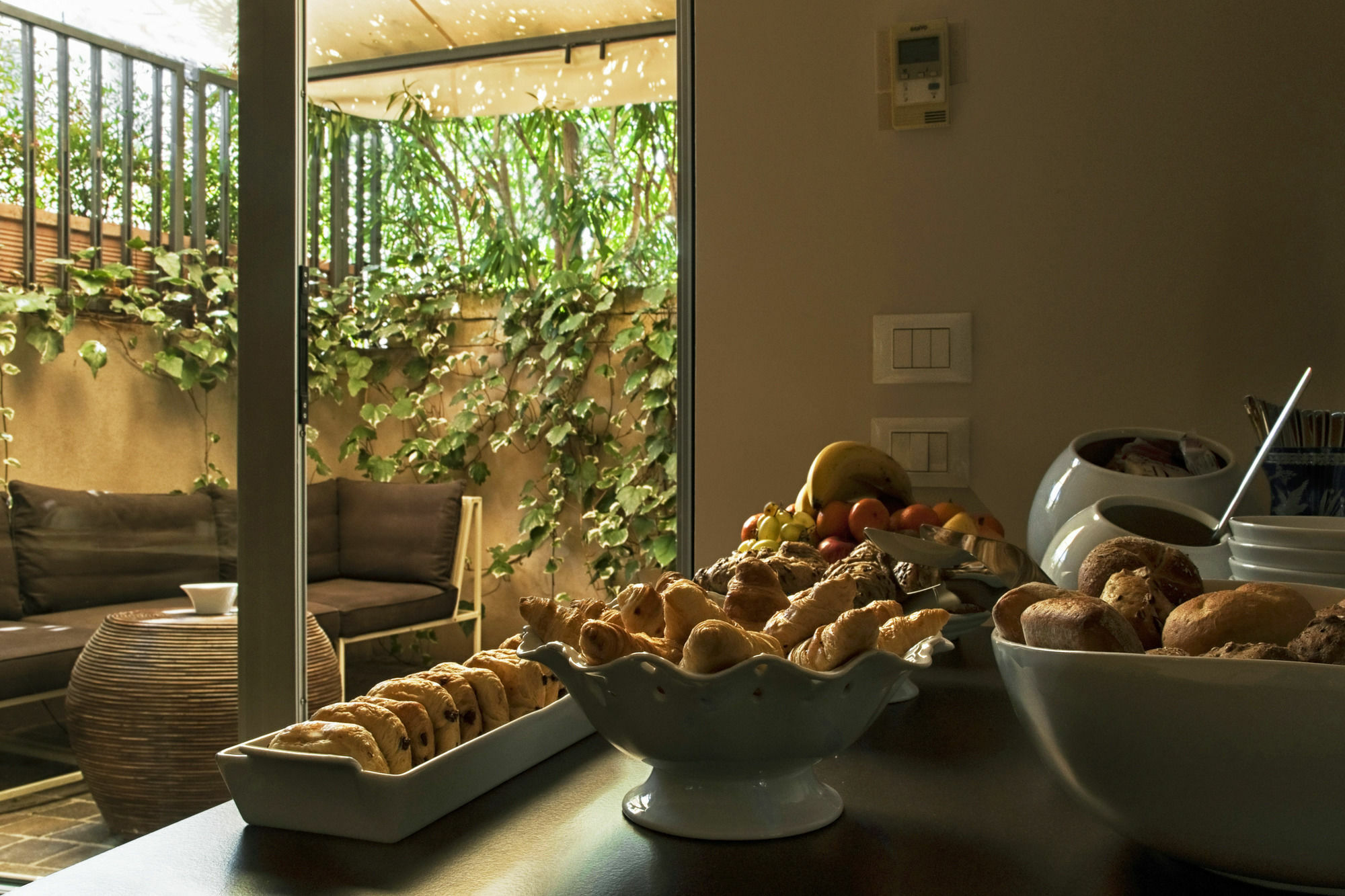Vialeromadodici Rooms & Apartments Lazise Exterior photo