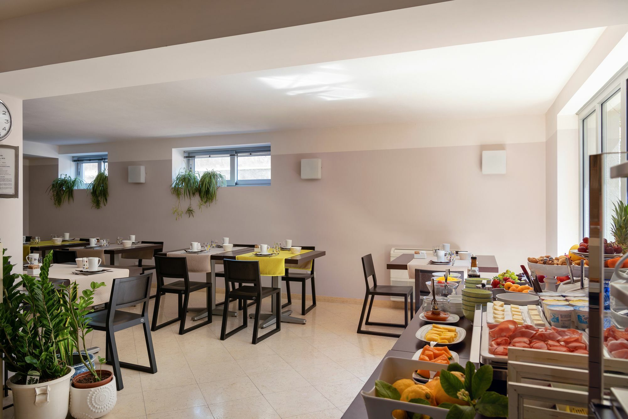 Vialeromadodici Rooms & Apartments Lazise Exterior photo
